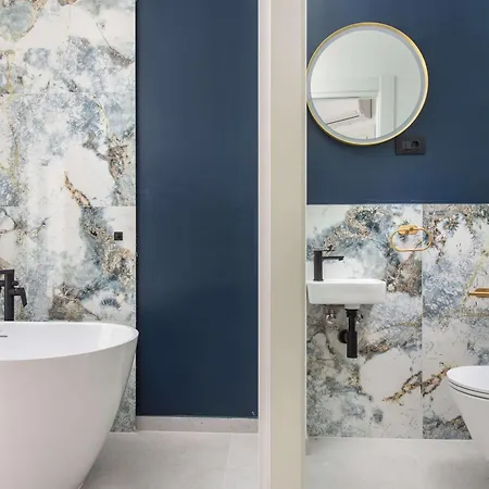 Samstag Parkzone Hotel 4*